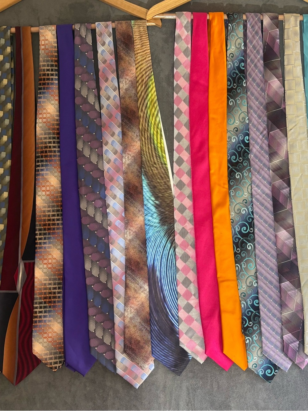 18 Men's Satin Ties - Pink, Orange, Purple, Blue, Brown for every occasion